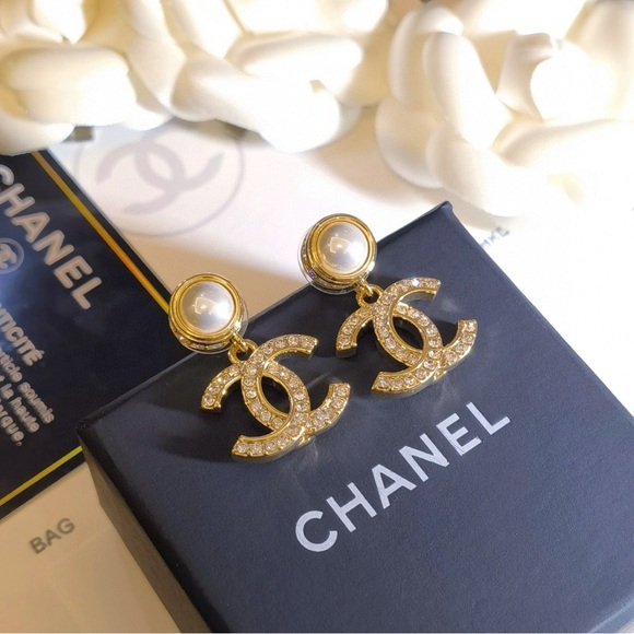 Meet the Posher Jewelry - Chanel earrings